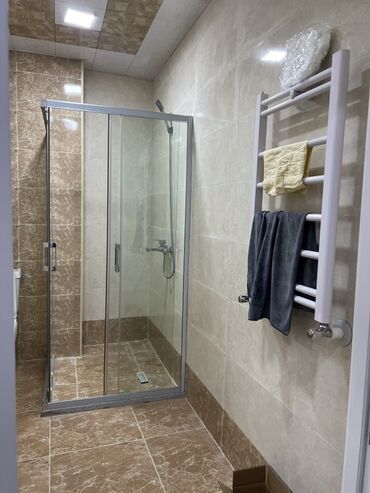 Təmir işləri: Salam. Uzun müddətli kirayə verilir. Yeni 14 mərtəbəli binanın 1-ci — 4