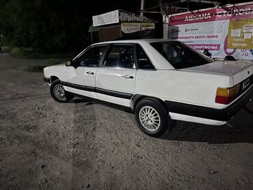 Audi: Audi 100: 1984 г., 1.8 л, Механика, Бензин