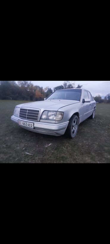 мерс е180: Mercedes-Benz W124: 1993 г., 2 л, Механика, Газ, Седан