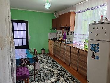 xırdalan ev: Salam qebele rayon vendam qesebesi vendam bazari marketler olan yolda — 10