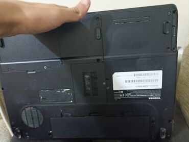 en ucuz toshiba notebook: Nodbuk satılır heç bir problemi yoxdu