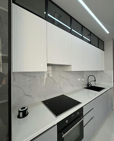 Кухонные гарнитуры: Кухонные гарнитуры в современном минималистичном стиле. - Планировки — 5