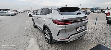 BYD: BYD Song Plus: 2024 г., 1.5 л, Вариатор, Гибрид, Кроссовер — 1