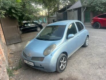 автомобиль ниссан кашкай: Хэтчбек Nissan Micra в светло-голубом цвете кузова. Модель оснащена 4