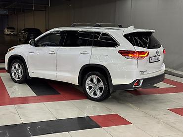 Toyota: Toyota Highlander: 2017 г., 3.5 л, Вариатор, Гибрид, Кроссовер — 3