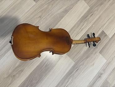 скрипка: Məhsul: Klassik skripka (4/4 ölçü) Təsvir: - Tam ölçülü 4/4 skripka — 3
