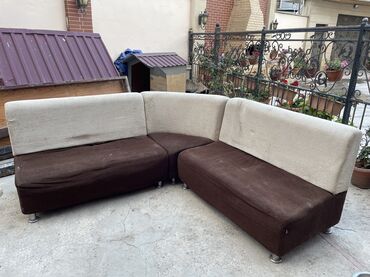 Bitkilər: Künc divan, İşlənmiş, Açılmayan, Bazasız, Parça, Çatdırılma yoxdur