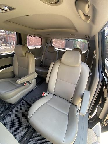 gra: Kia Carnival: 2019 г., 2.2 л, Автомат, Дизель, Минивэн — 8