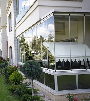 Балконы: Cam balkon pvc qapı və pəncərələr şüşə ara kəsmələri i̇zo sistem duş
