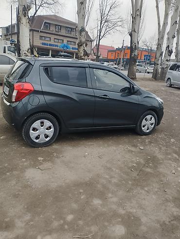 Chevrolet: Chevrolet Spark: 2019 г., 1 л, Автомат, Бензин, Хэтчбэк — 9
