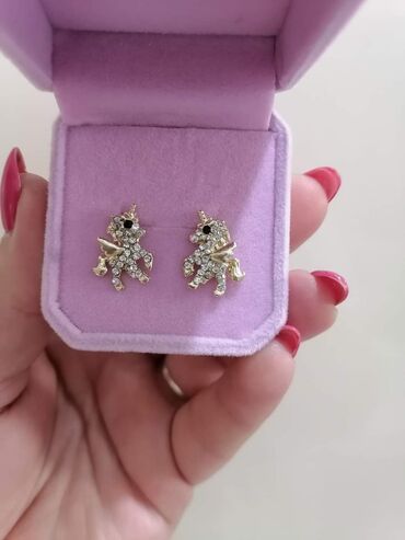 Minđuše: Mindjuse 800 — 8