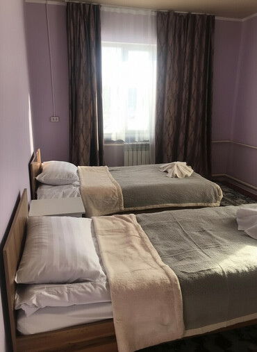 Посуточная аренда комнат: 40 м², С мебелью — 1