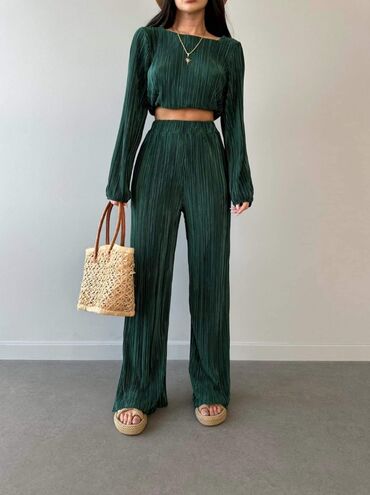 Kompleti: New Perfekt Set SS•MM•L Cena3500 Din — 6