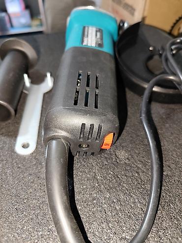 мини ушм: УШМ (болгарка) Makita 9555HN, диаметр круга 125 мм. Характеристики с — 4