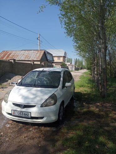 авто с последующим выкупом фит: Honda Fit: 2005 г., 1.3 л, Автомат, Бензин, Хэтчбэк
