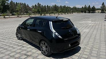 Nissan: Nissan Leaf: 0.1 l | 2011 il Hetçbek — 13