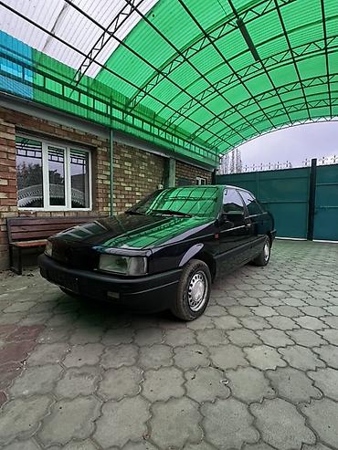 Volkswagen: Volkswagen Passat: 1993 г., 2 л, Механика, Бензин, Седан — 3