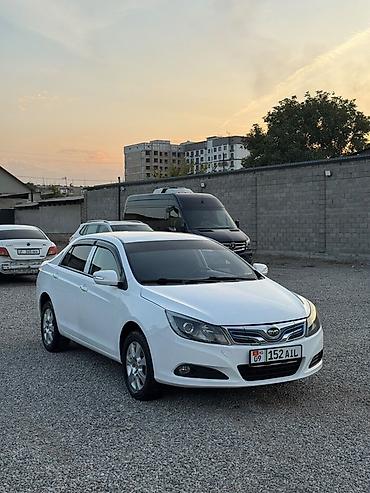 фара byd e2: BYD E5: 2017 г., Электромобиль, Седан — 3