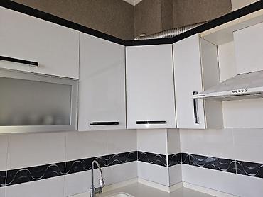 karta: Sifarişlə mətbəx dəsti, Sadə petlələr, Parlaq laminat, Kredit yoxdur, Pulsuz çatdırılma — 5