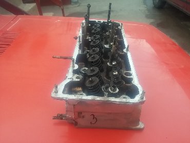 Auto delovi: Glava motora Lada 2105,2107 Riva motor 1300 cm3 broj 3. Skinuto sa — 5