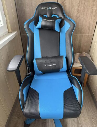 Другие кресла: Продаю кресло игровое DXRacer голубого цвета, экокожа, в хорошем