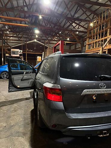 хайлендер 1: Разбор на запчасти Toyota Highlander GSU45L (2 поколение, рестайлинг — 4