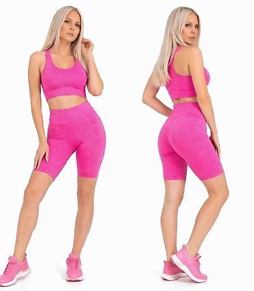 Helanke, biciklistički šortsevi: Komplet za vežbanje
Savršen
Vel S M
Nošen jednom, bukvalno nov — 2