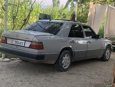 Унаа сатуу: Mercedes-Benz W124: 1990 г., 2 л, Кол менен иштөөчү, Бензин, Седан — 4