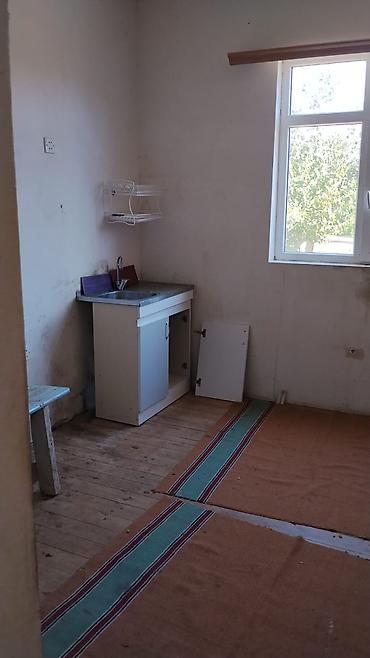 kremlyovski yolka: 3 комнаты, 110 м², Без ремонта — 10