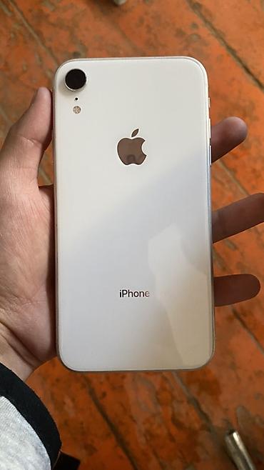 IPhone XR, белый цвет акб-75 память 128 face ld есть обмен на Айфон