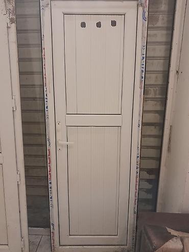 Plastik qapılar: 2 ci el islenmis plastik qapi pencereler ev ucun — 1