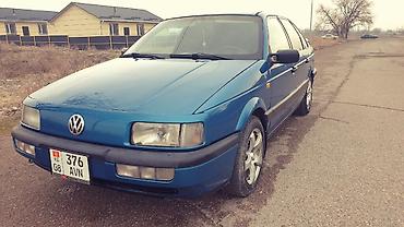 Volkswagen: Volkswagen Passat: 1992 г., 2 л, Механика, Бензин, Седан — 4
