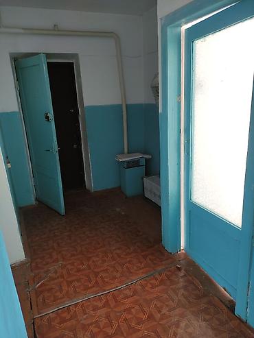 Продажа квартир: 3 комнаты, 65 м², 2 этаж — 1