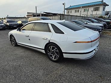 тахое: Hyundai Grandeur: 2023 г. — 5