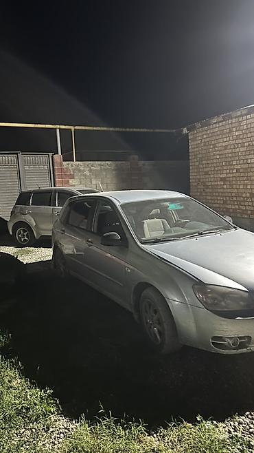 mini v: Kia Cerato: 2005 г., Механика, Хэтчбэк — 1