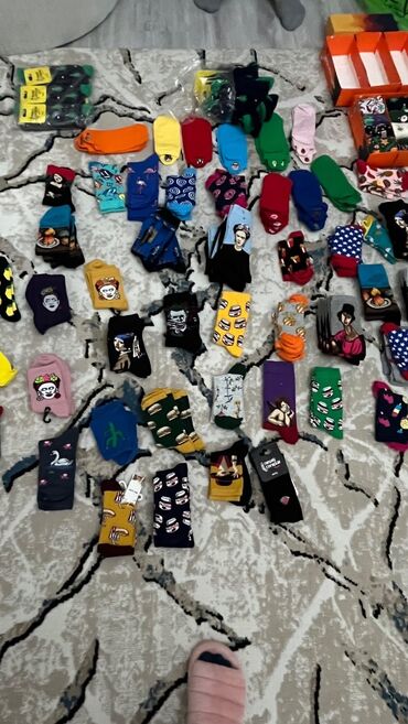 Kolqotkalar, corablar: Corablar hədiyyəlik qutu ilə birgə ✅🧦🎈 Yeni il temali corablar🎁🧦 — 13