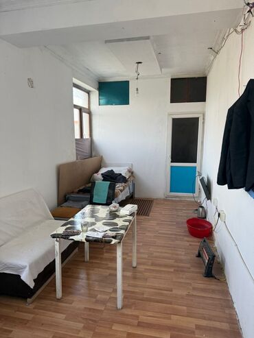 Kirayə torpaq sahələri: Bakı praqa Novxanı yanında yerləşir. Magistral yolun üzərindədir — 9