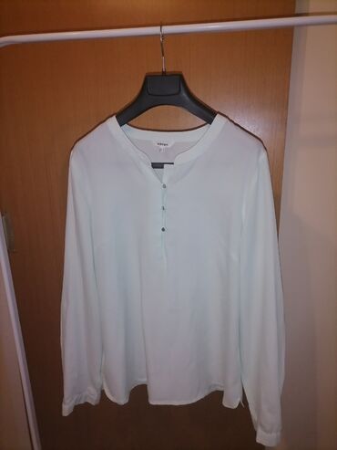 bele bluze: Koton lagana kosuljica mint boje. Veoma je prijatna za nosenje. Ne