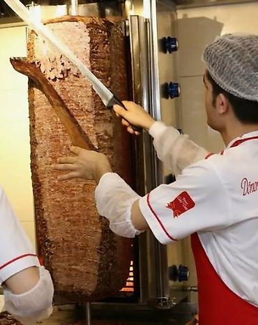 kababçı: 🌯 Şəbəkə restoranlarda təcrübəsi olan dönərçi tələb olunur 📍 Mr.Doner — 1