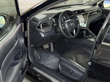 Toyota: Toyota Camry: 2017 г., 2.5 л, Вариатор, Гибрид, Седан — 9