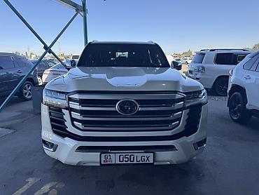 lend cruiser: Toyota Land Cruiser: 2022 г., Внедорожник — 3