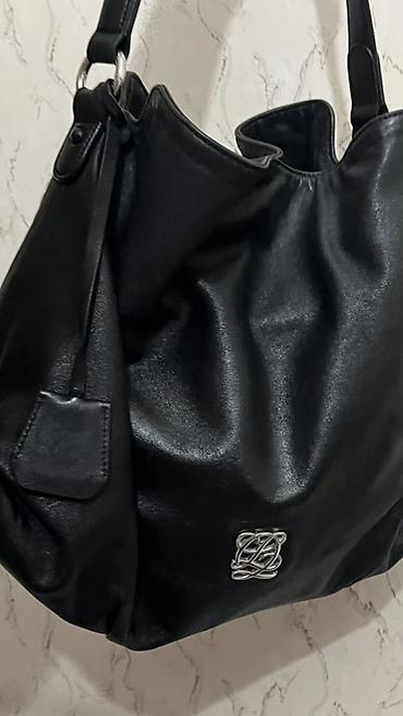 Классические сумки: Сумка-хобо Louis Quatorze из черной гладкой кожи. Особенности: - — 9