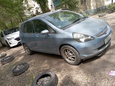 выкупка фит: Автомобиль Honda Fit, компактный и экономичный хэтчбек, идеально