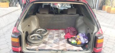 Volkswagen: Volkswagen Passat Variant: 1989 г., 1.8 л, Механика, Бензин, Универсал — 11