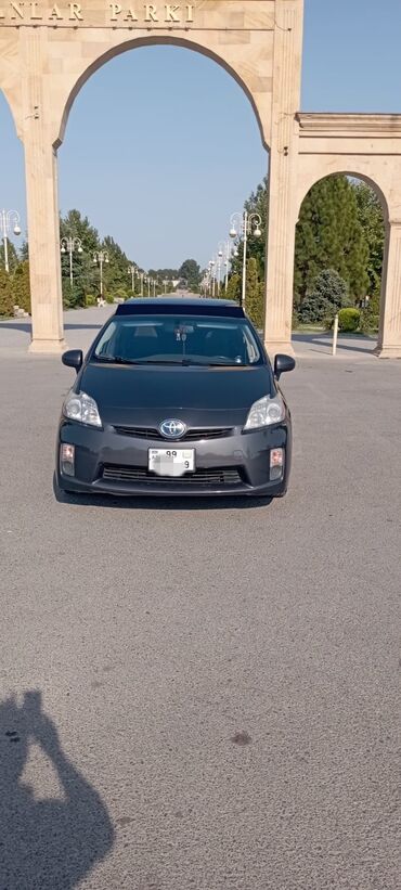 masin aformut qiymeti 2023: Toyota Prius: 1.8 l | 2010 il Hetçbek