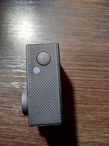 Видеокамеры: Продаётся экшен камера 4к Ultra HD в идеальном состоянии хорошо at lalafo.kg — 8 Видеокамеры: Продаётся экшен камера 4к Ultra HD в идеальном состоянии хорошо — 8