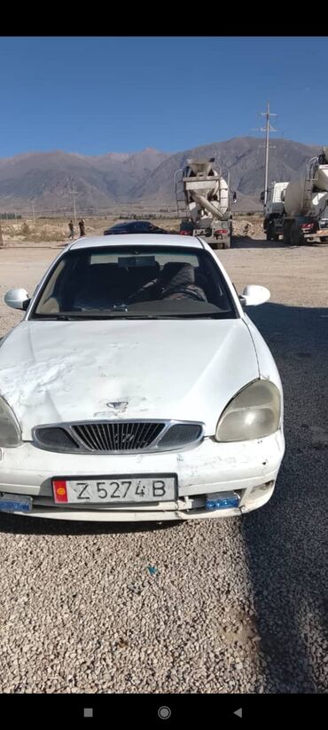 продаю форестер: Hyundai Sonata: 1999 г., 1.6 л, Механика, Бензин, Седан