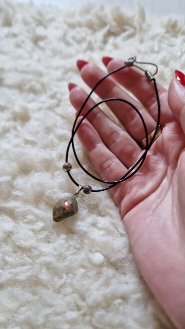 Ogrlice: Ogrlica sa priveskom, Handmade