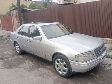 Mercedes-Benz: Mercedes-Benz 220: 1993 г., 2.2 л, Механика, Бензин