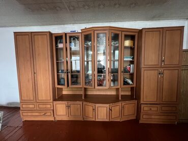 шифонер сокулук: Зал үчүн гарнитур, Шкаф, ДСП, түсү - Күрөң